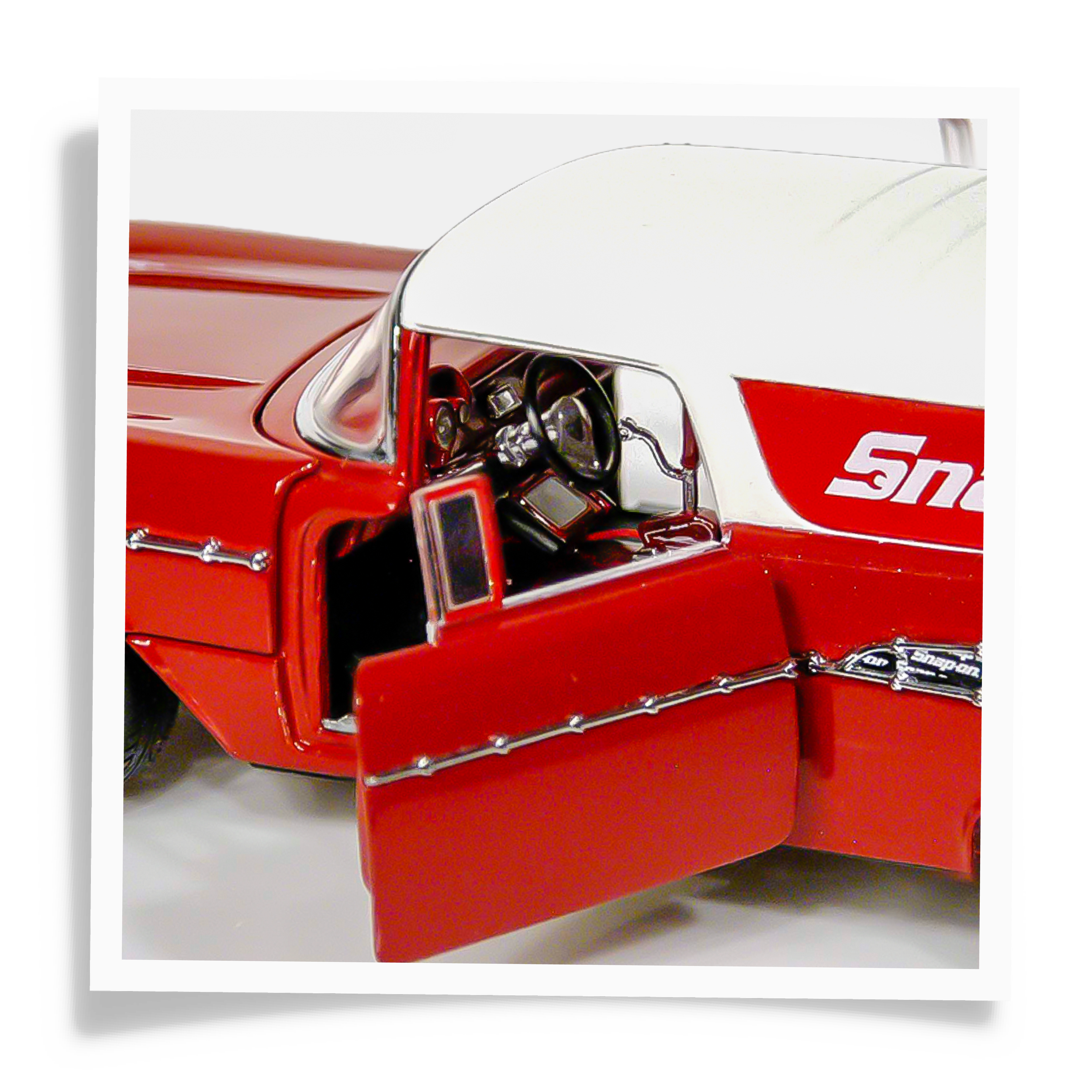 スナップオン Snap on 絶版 Glomad 1957ベルエア カスタム 1:24 SCALE SNAP-ON GLO-MAD CUSTOM STREET ROD — Crown Premiums